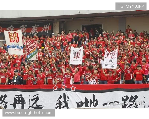 国足新星闪耀亚洲赛场带领球队逆转强敌展现中国足球新希望