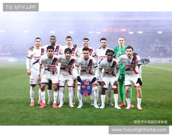 法甲联赛最新战况分析：各队成绩走势与精彩比分回顾